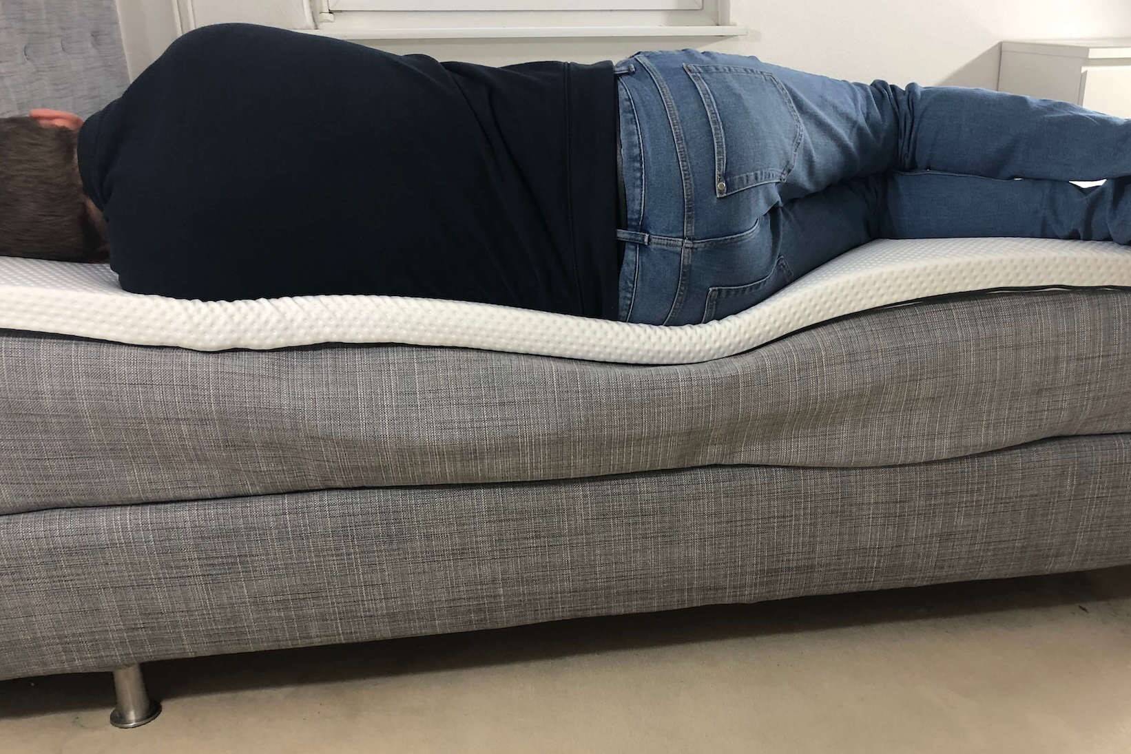 surmatelas emma dormir sur le cote