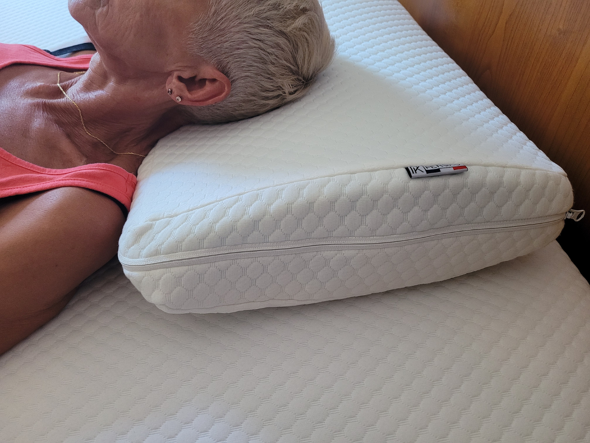 7 avantages d'un coussin orthopédique - Au marché du lit