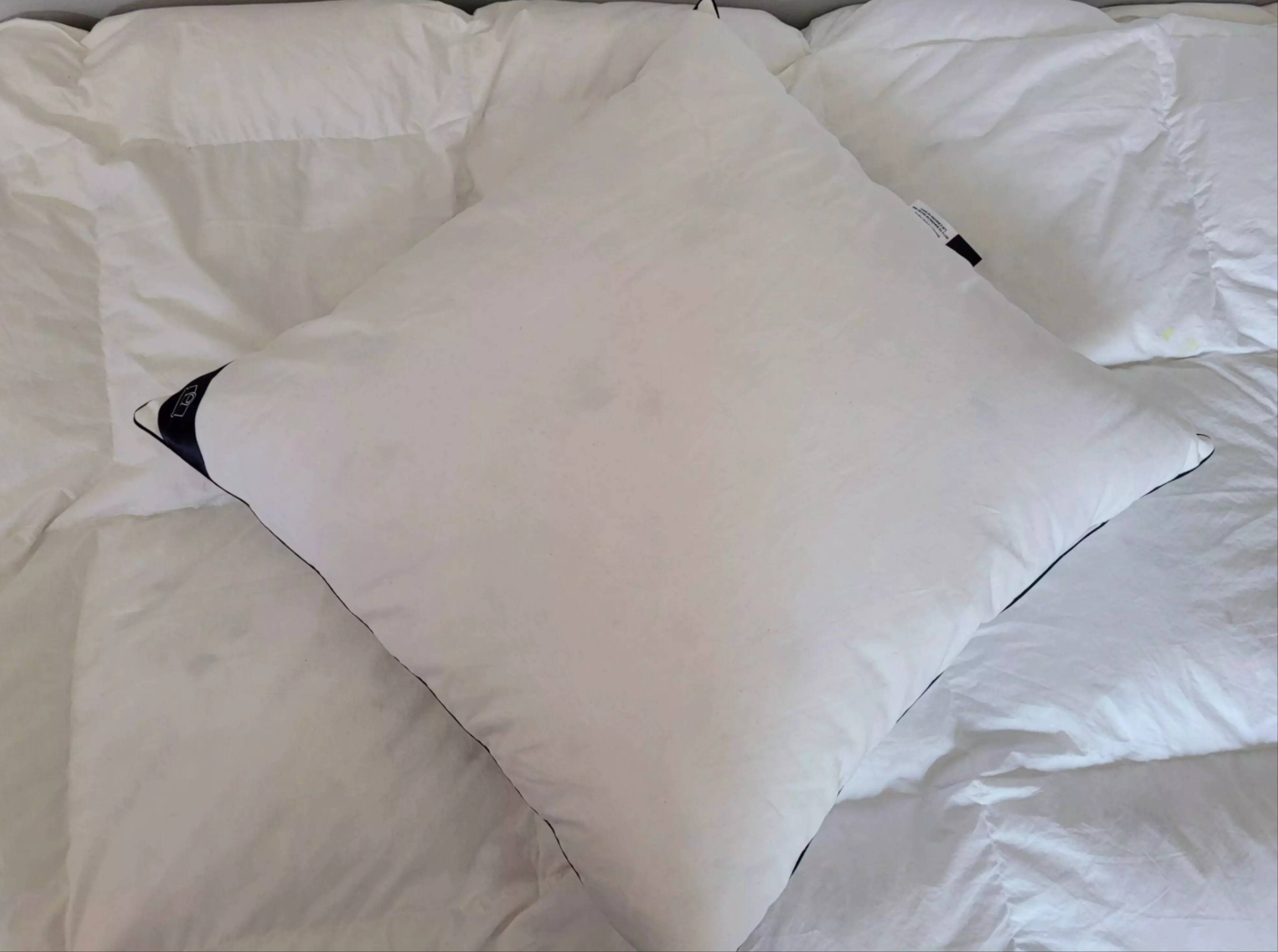 Couette Tediber légère et oreiller assorti